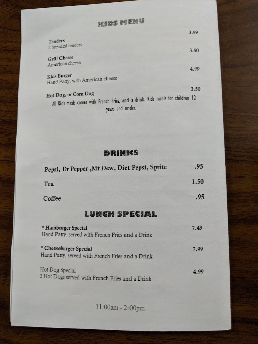 Shannie's Bar and Grill - 8