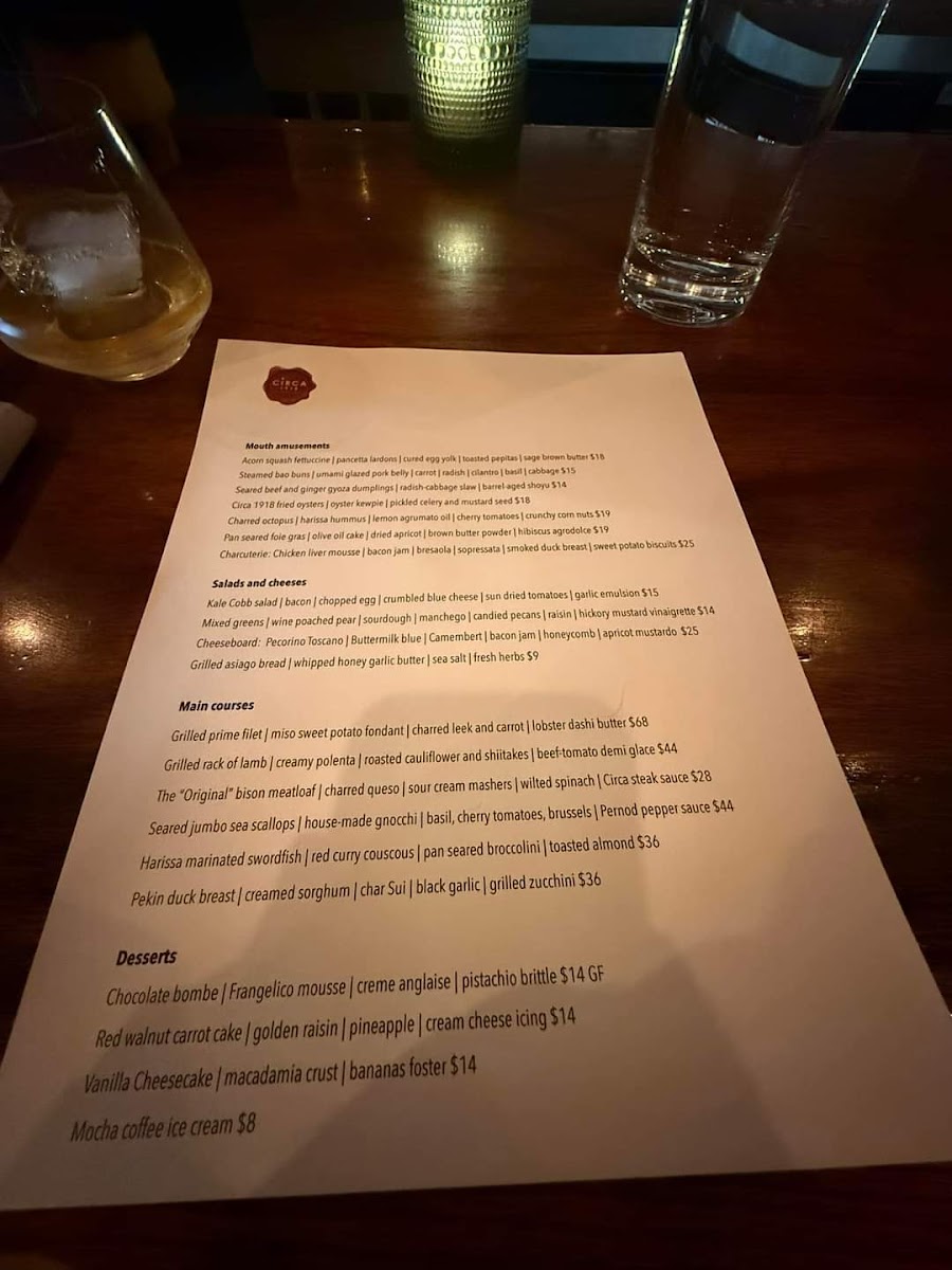 Circa 1918 Kitchen and Bar - 7