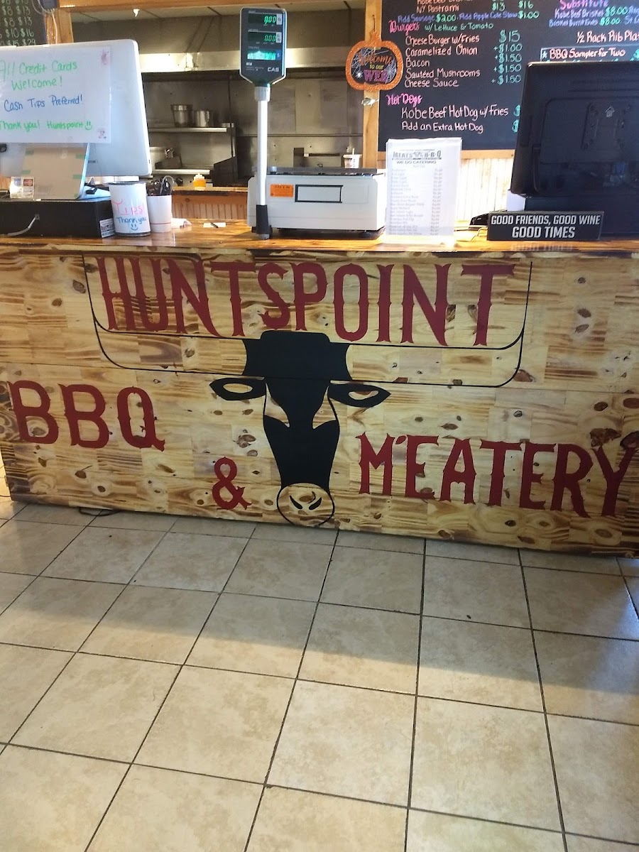 Huntspoint BBQ and Meat'ery - 6