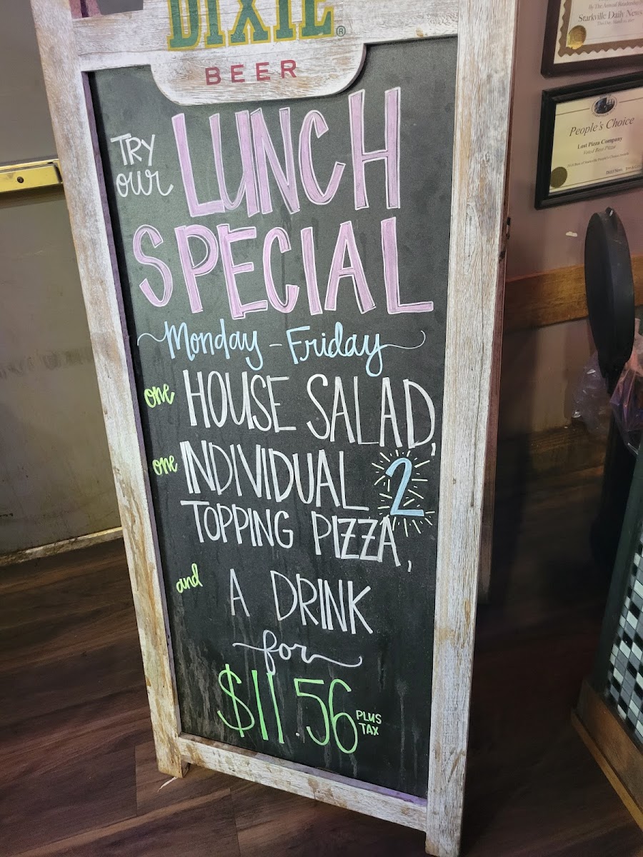 Lost Pizza Co Starkville - 2