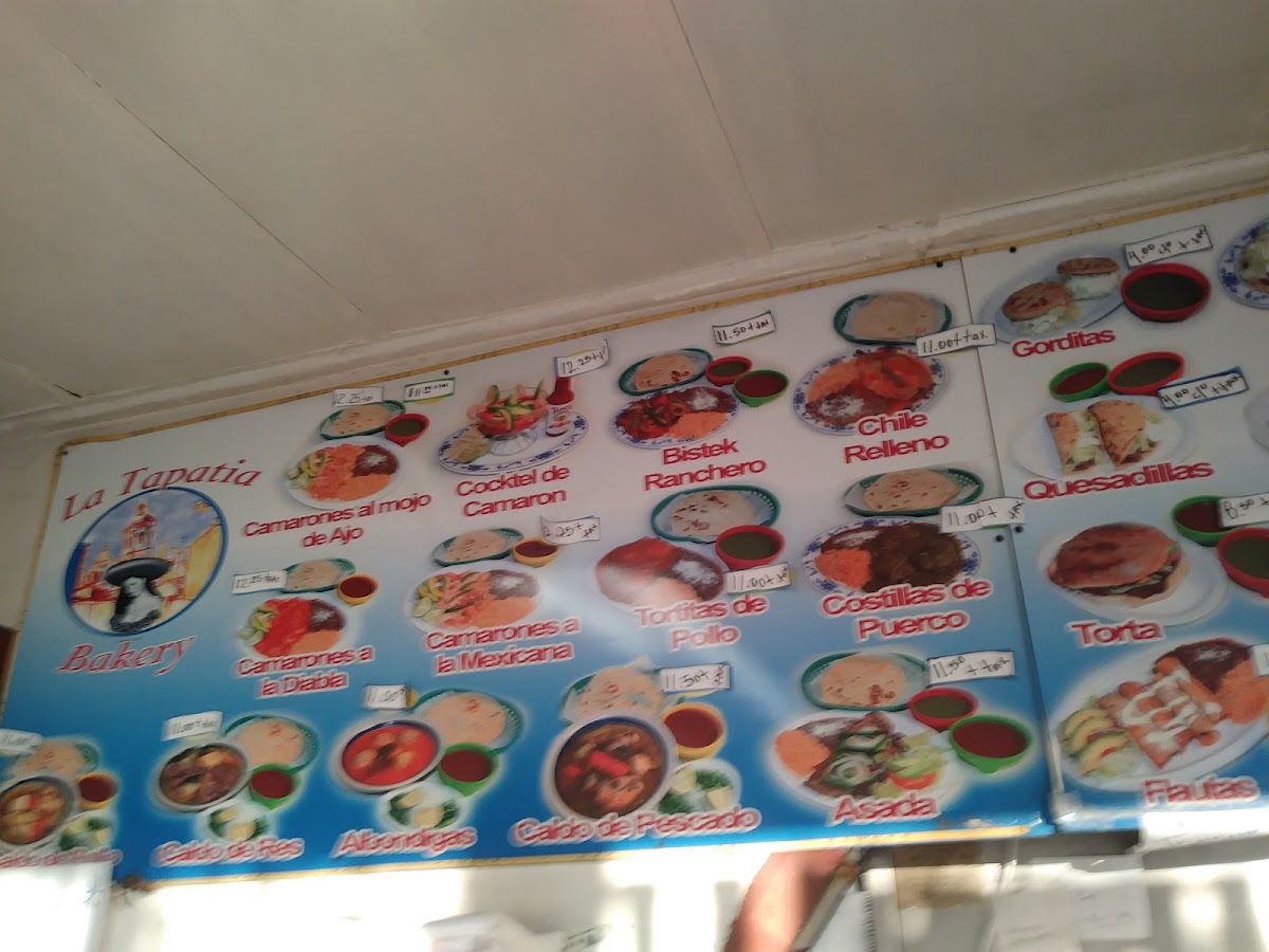 La Tapatia Bakery - 4