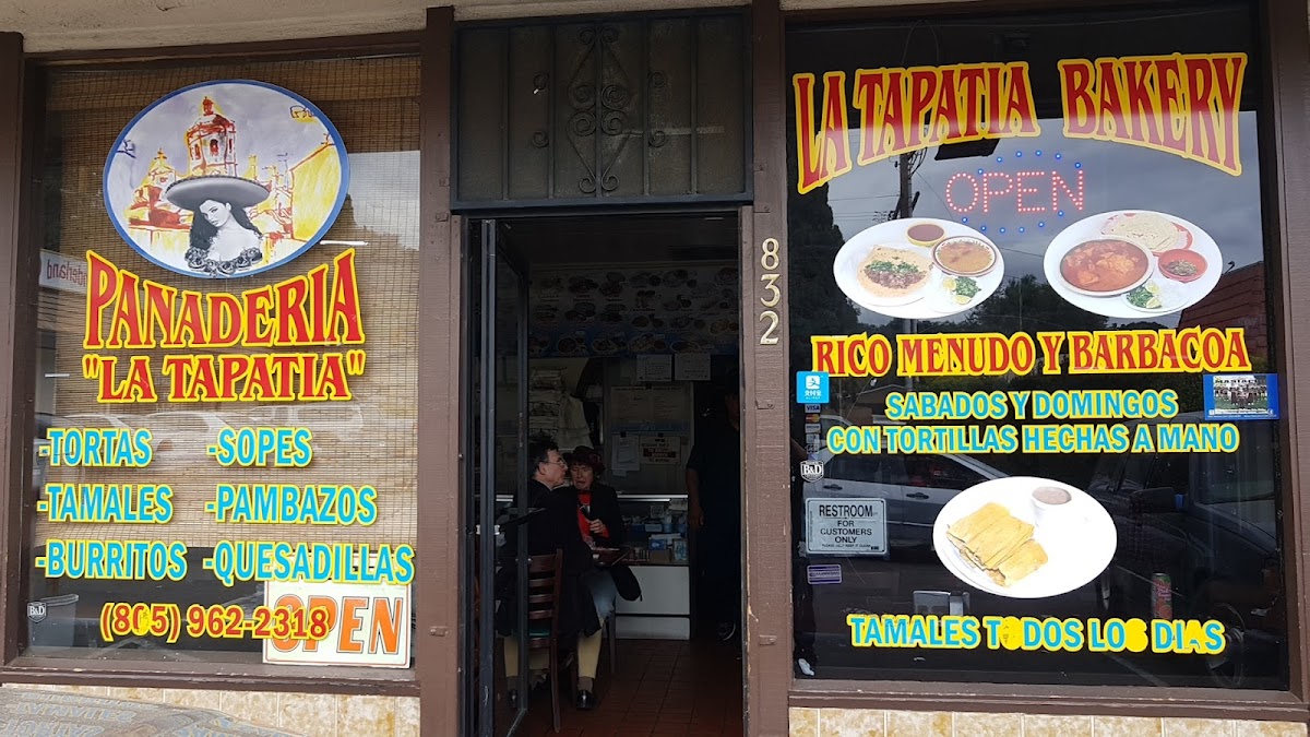 La Tapatia Bakery - 7