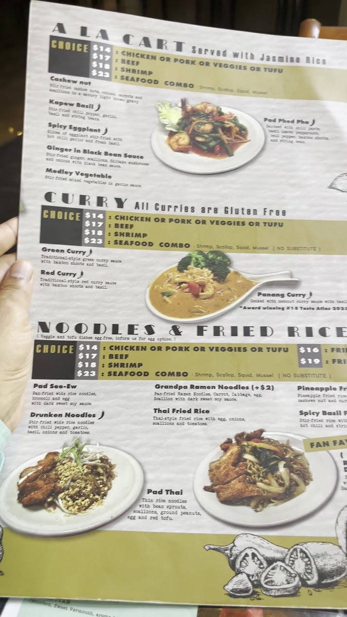 Farmsook Thai Kitchen Restaurant - 5