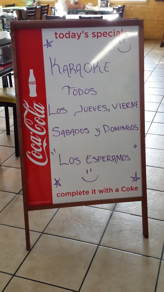 Las Ranas Taqueria - 5