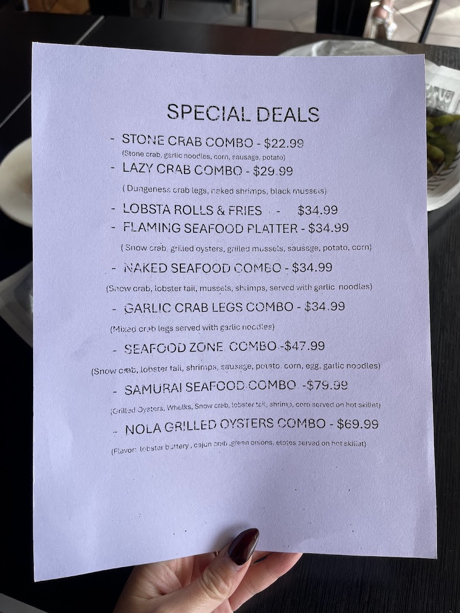 Destination Seafood House - 7