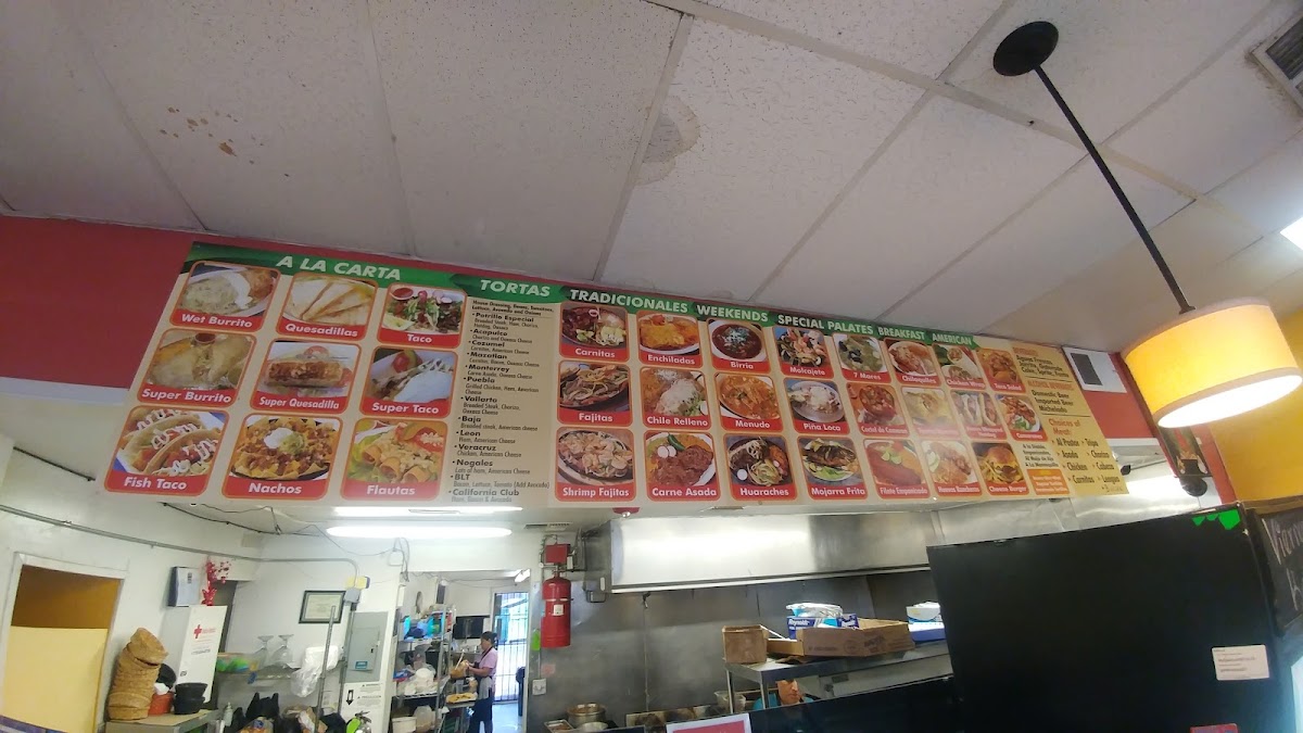 Los Potrillos Taqueria - 7