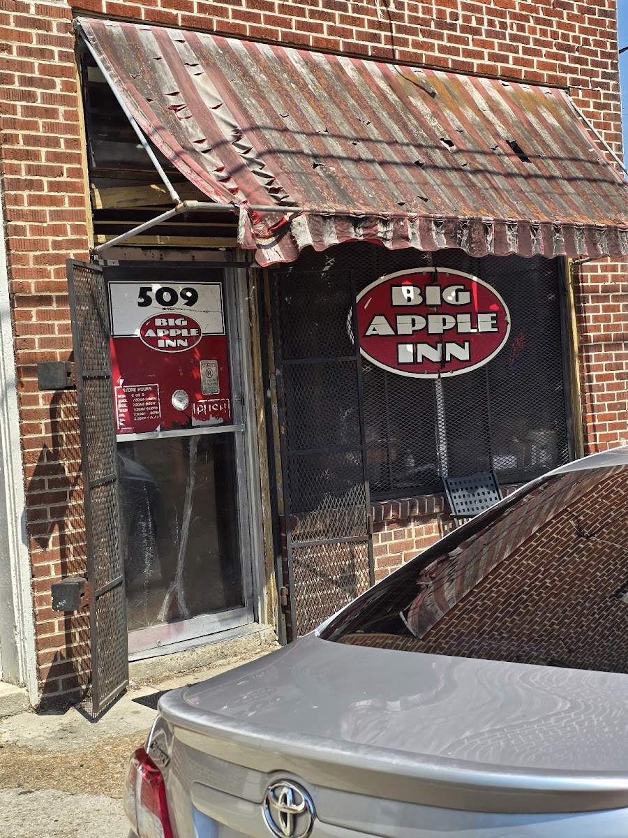 Big Apple Inn