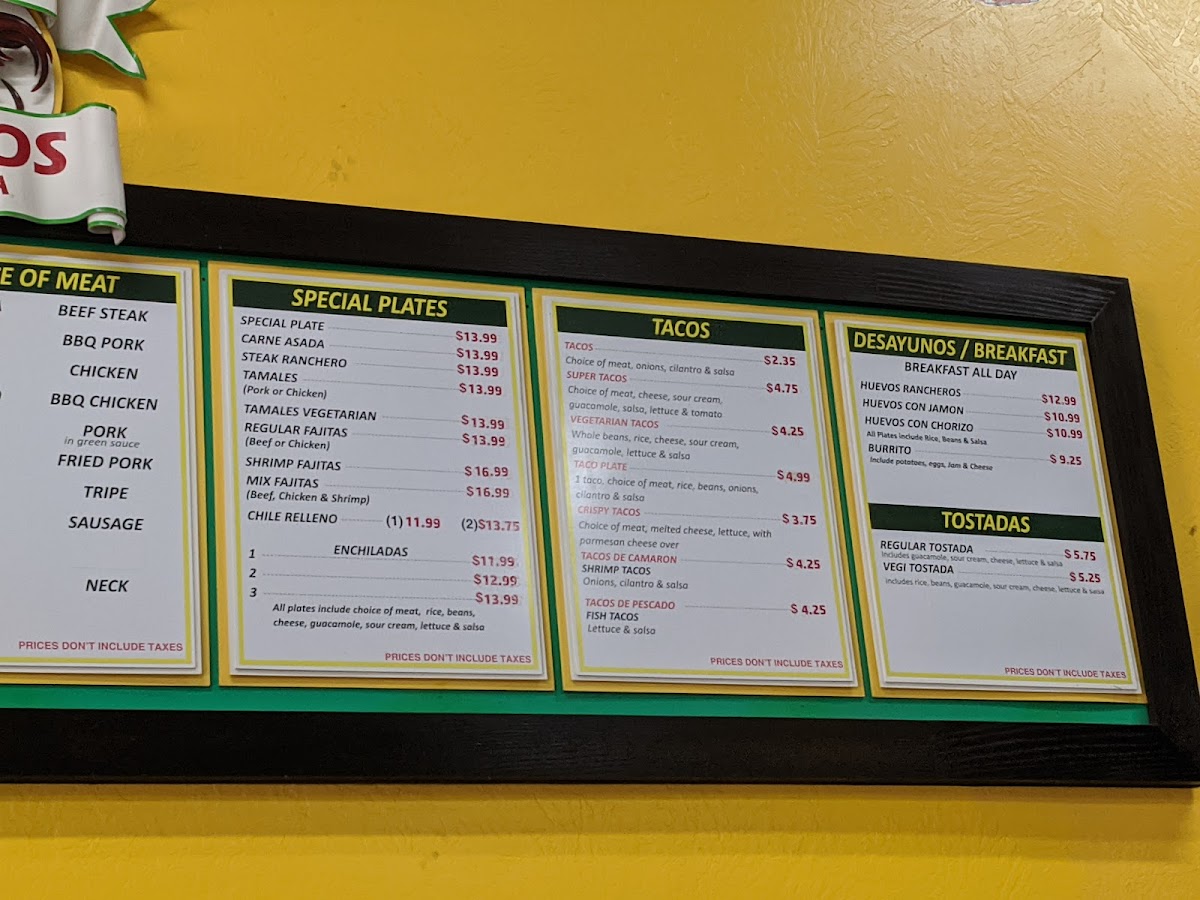 Los Gallos Taqueria - 8