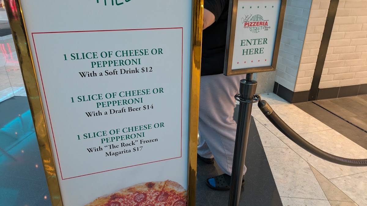 Mulberry Street Pizzeria - 5