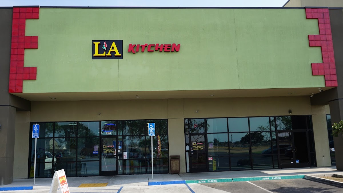 LA Kitchen