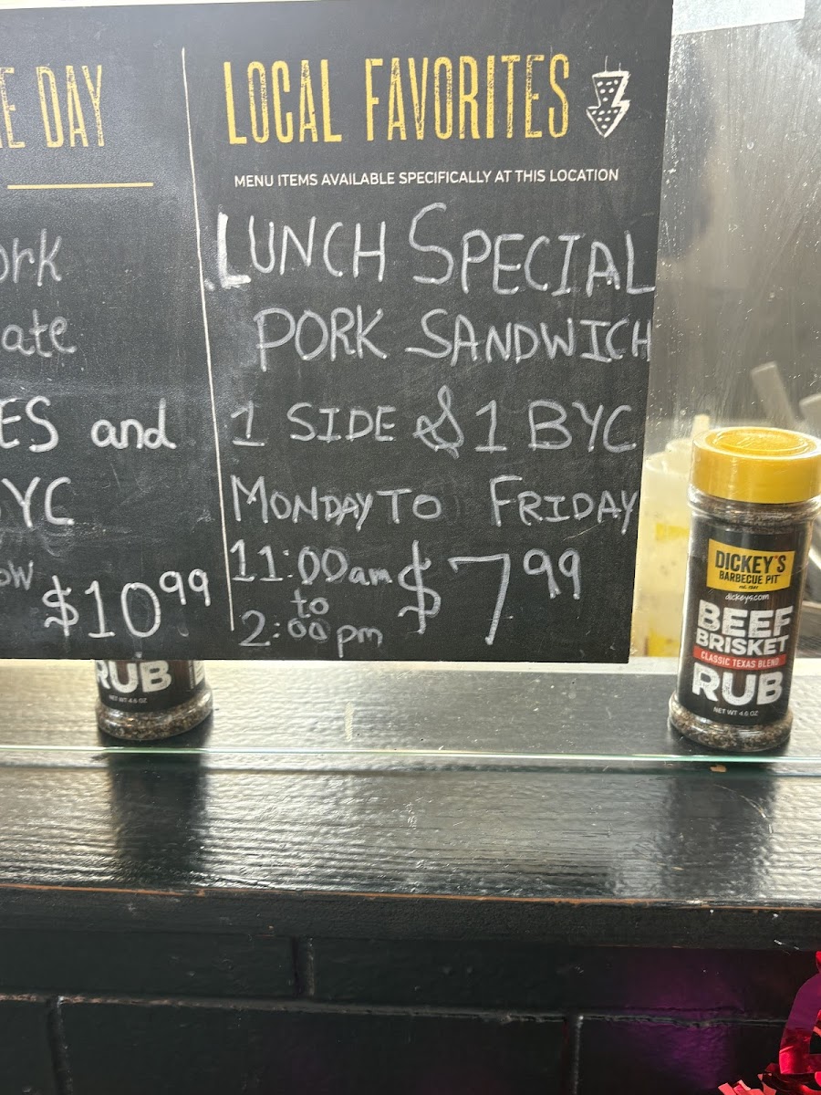 Latin Twist Cafe - 8