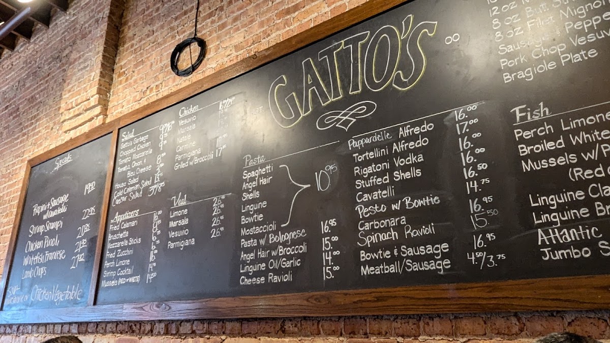 Gatto's Italian Restaurant & Bar - 3