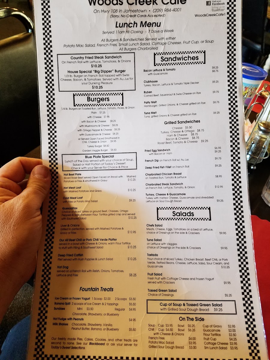 Woods Creek Café - 10