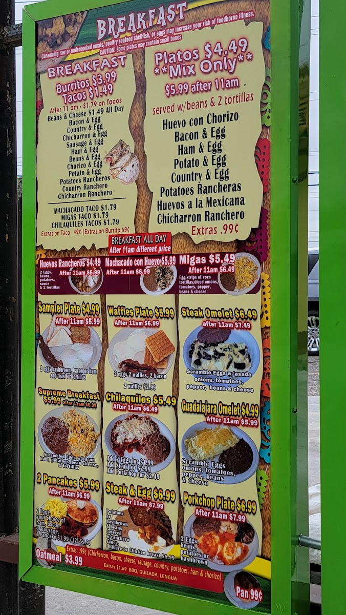 Taqueria La Tapatia - 4