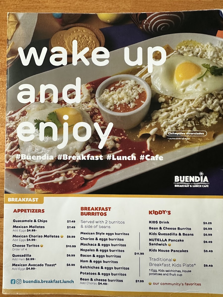 Buendía Breakfast & Lunch Café - 9