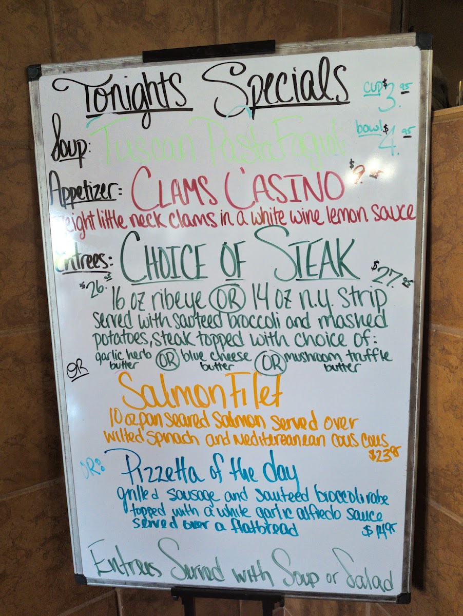 Mama Maria's Ristorante & Pizzeria - 6