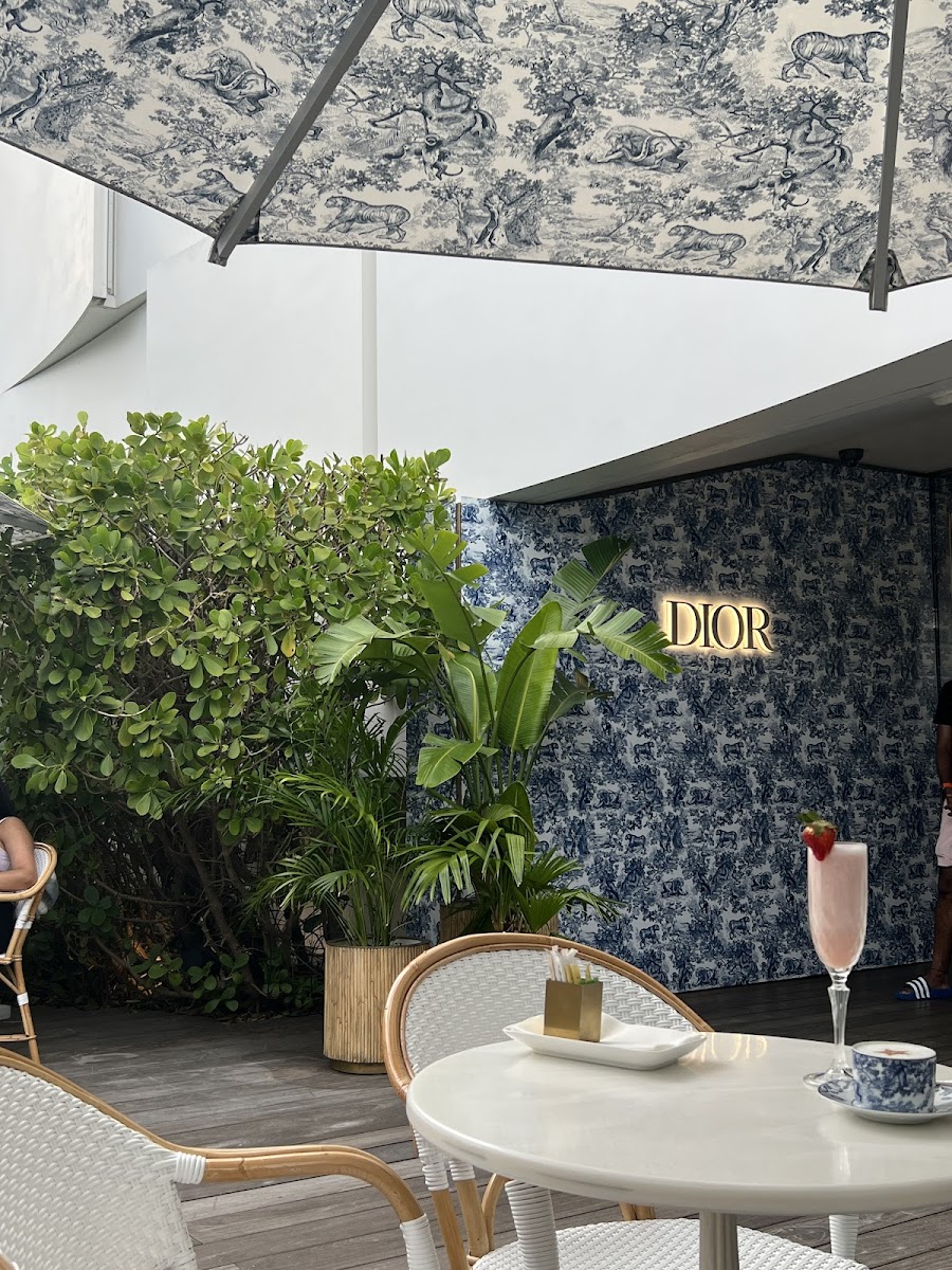 DIOR Café Miami