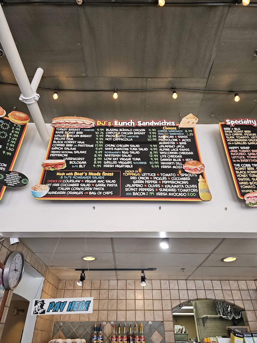 DJ's Bagel Café - 4