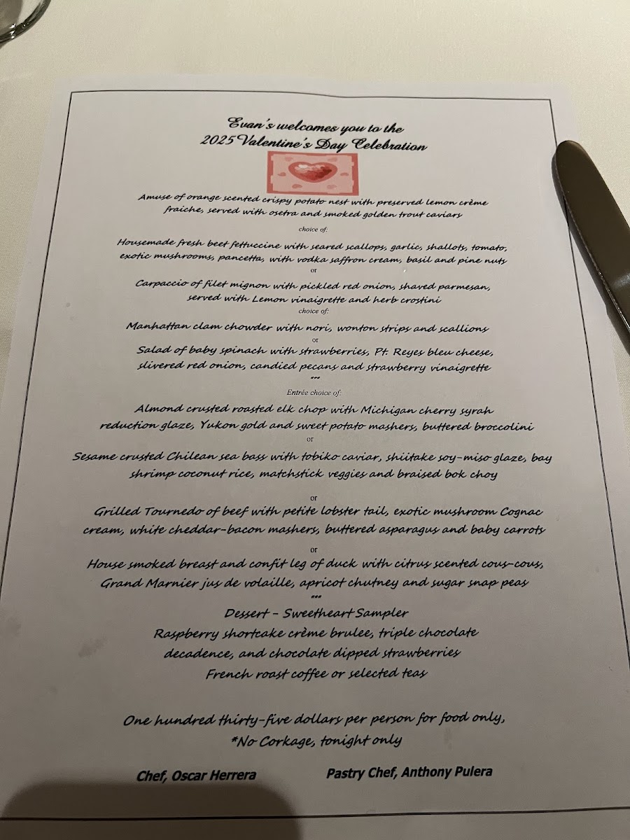 Evan's American Gourmet Café - 3