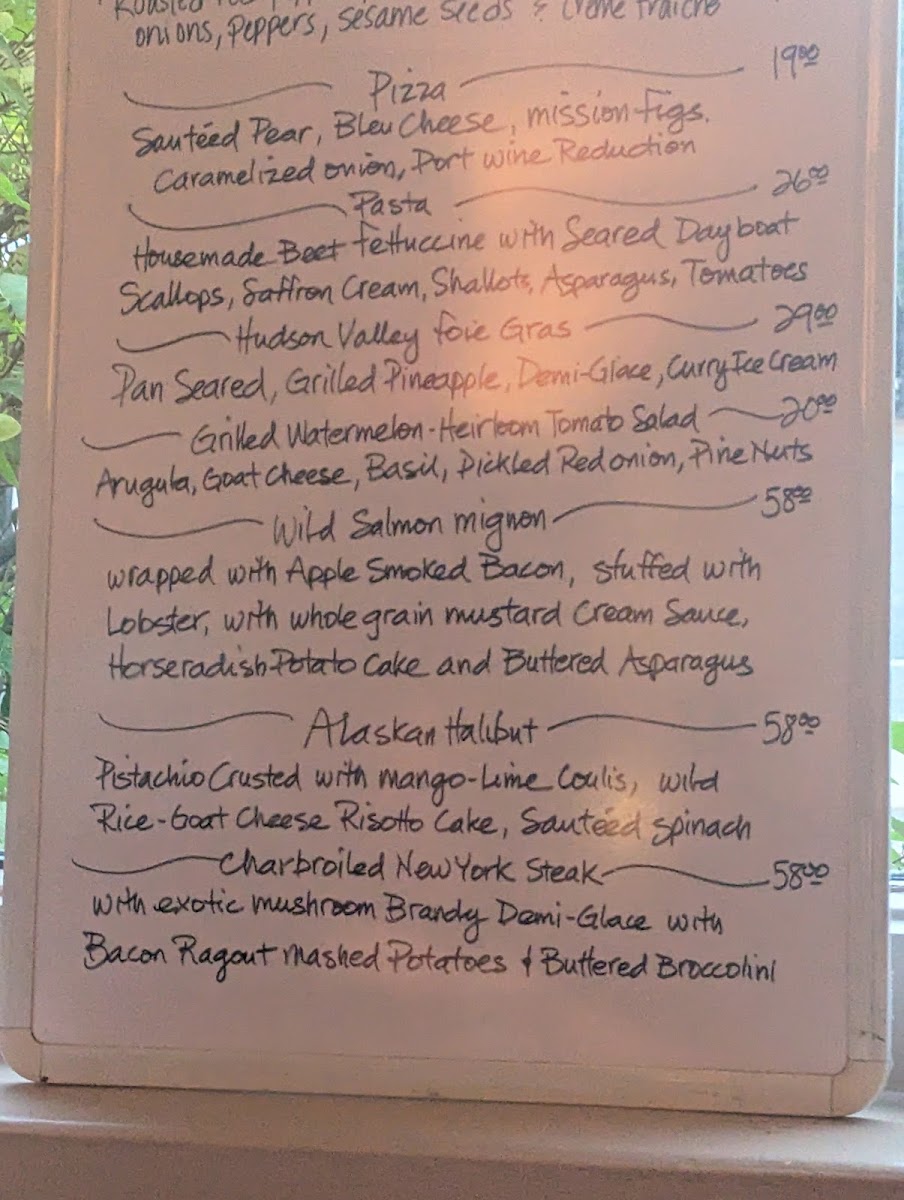 Evan's American Gourmet Café - 4