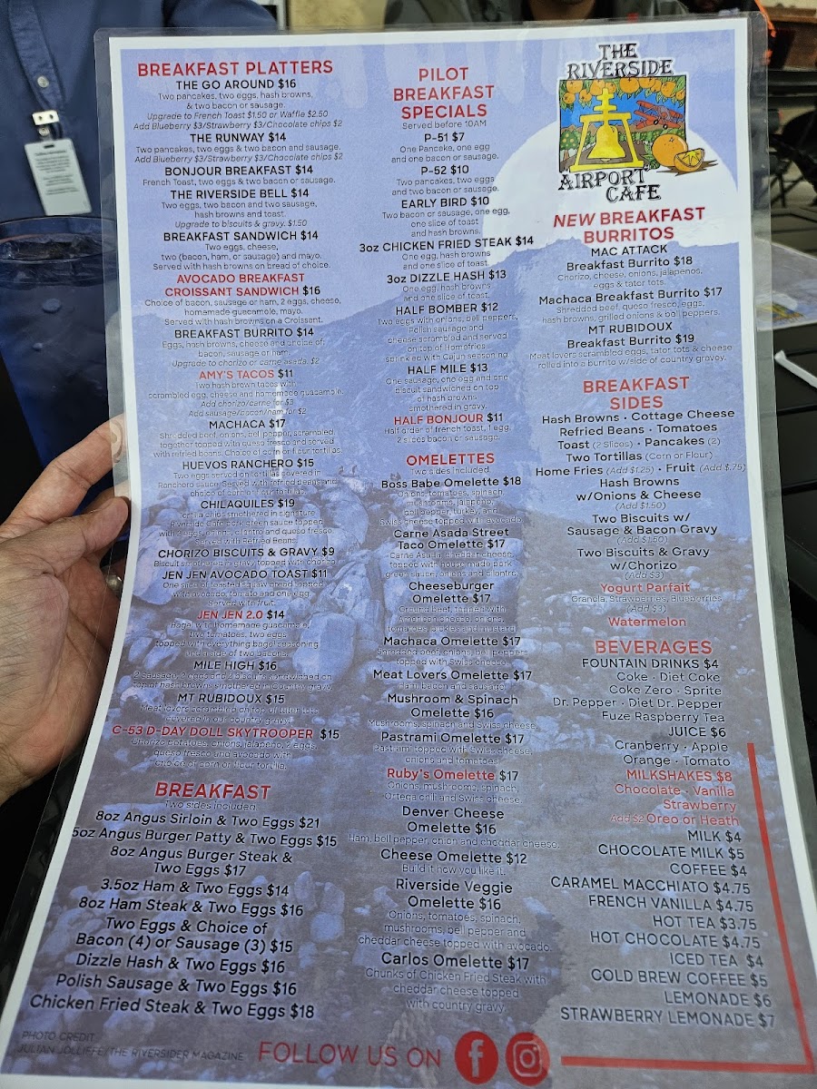 The Riverside Airport Cafe - 7