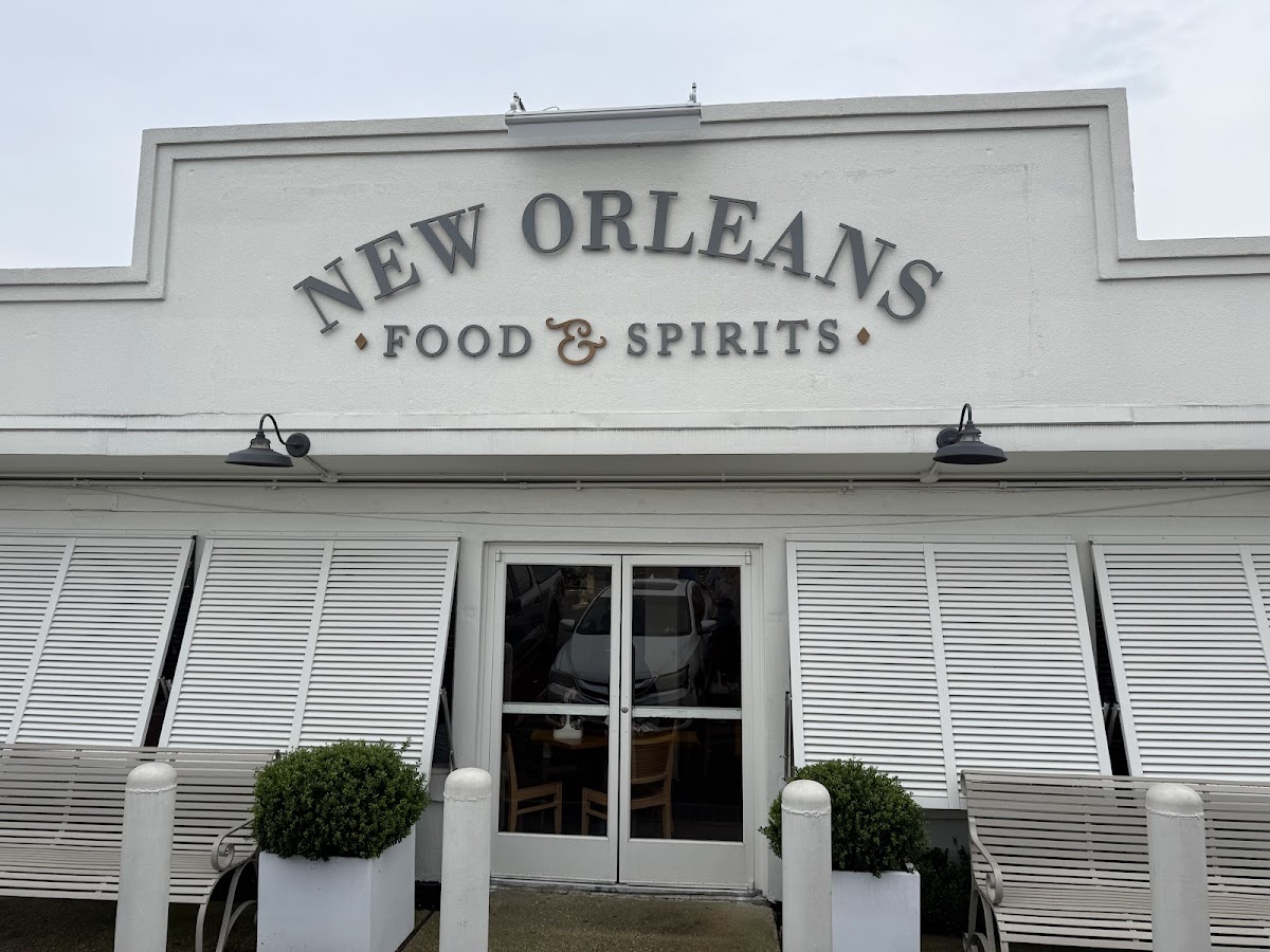New Orleans Food & Spirits