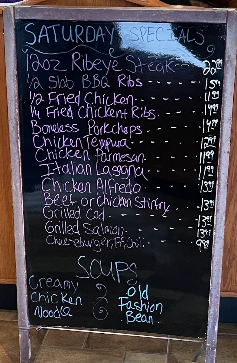 Chenoa Family Restaurant - 6