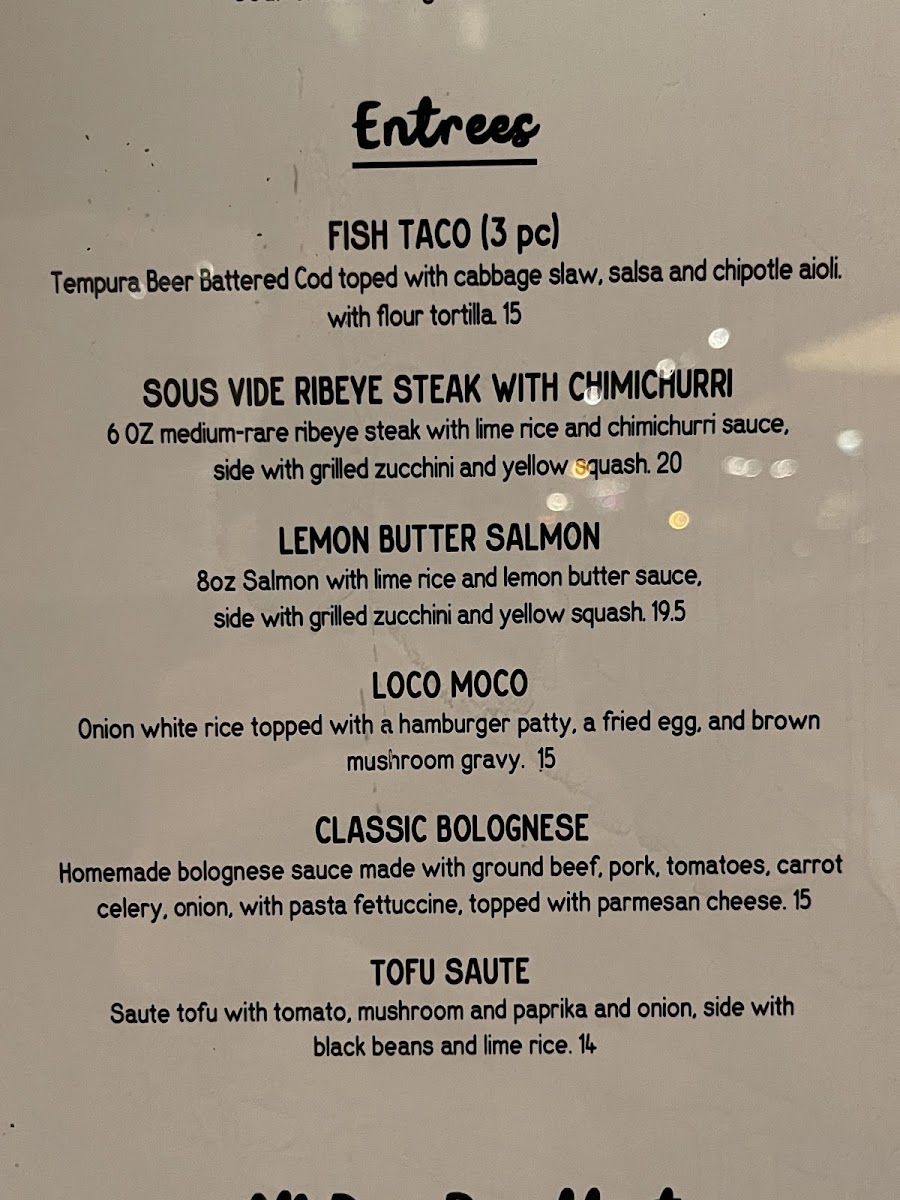 Lynn & Lu's Escapade Cafe - 8