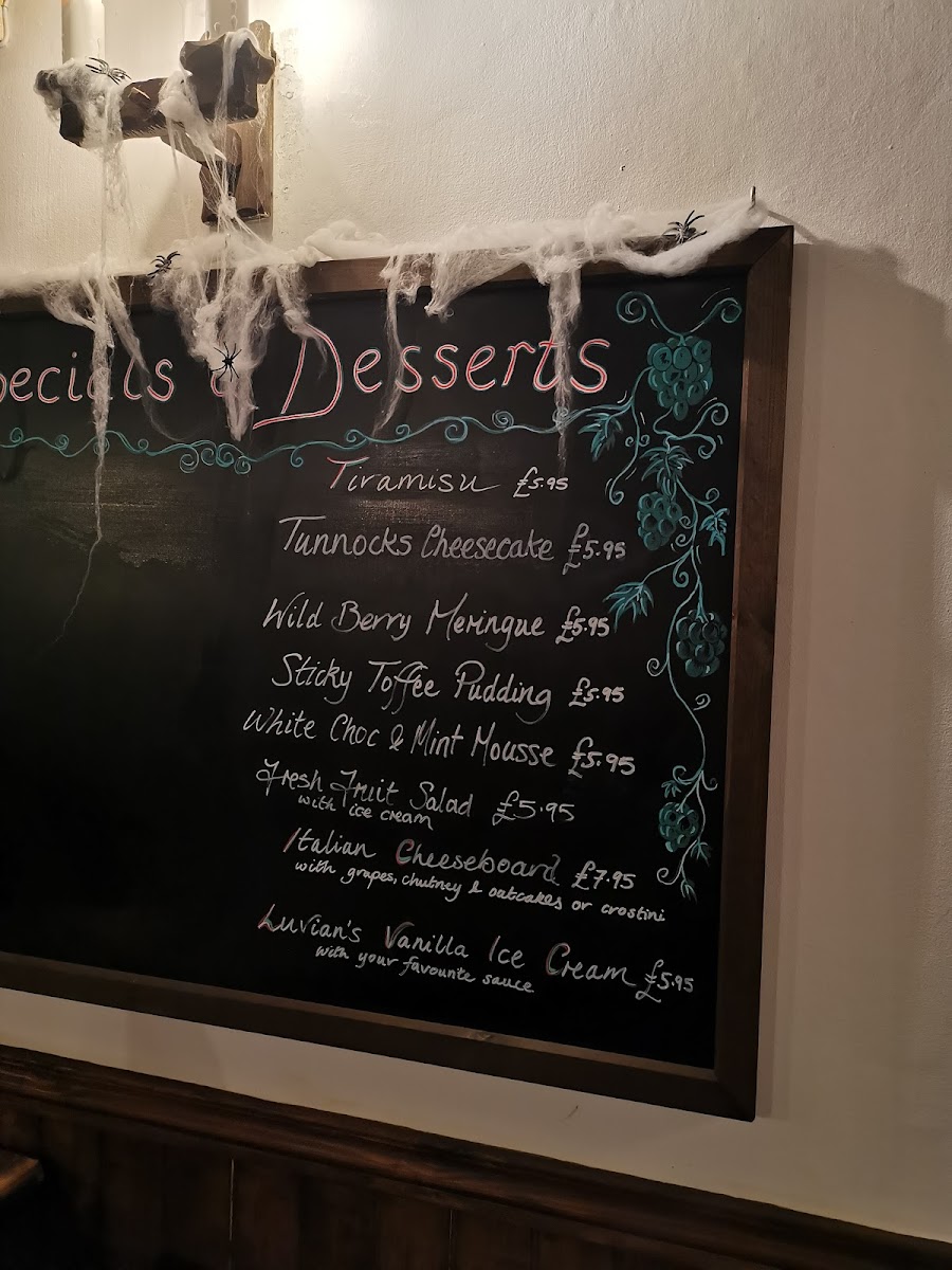 The Kettlebridge Inn, Bar & Italian Restaurant - 7