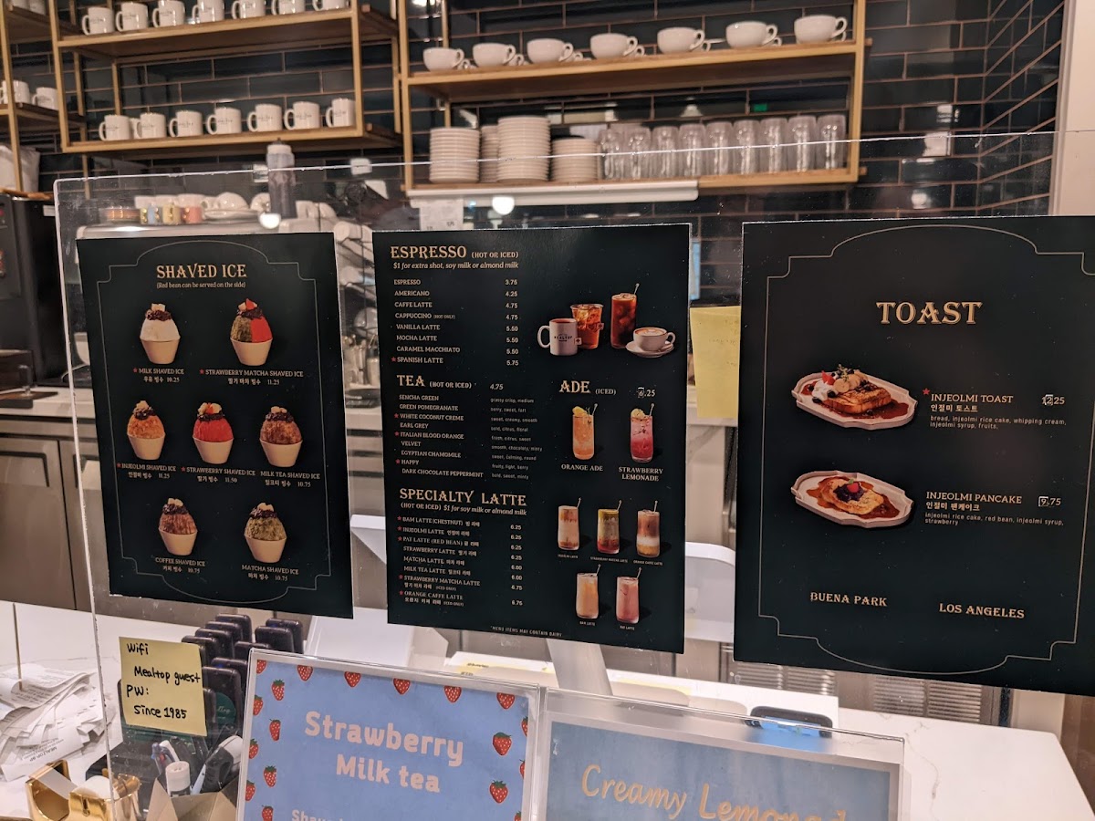 Monday to Sunday Cafe & Brunch - 8