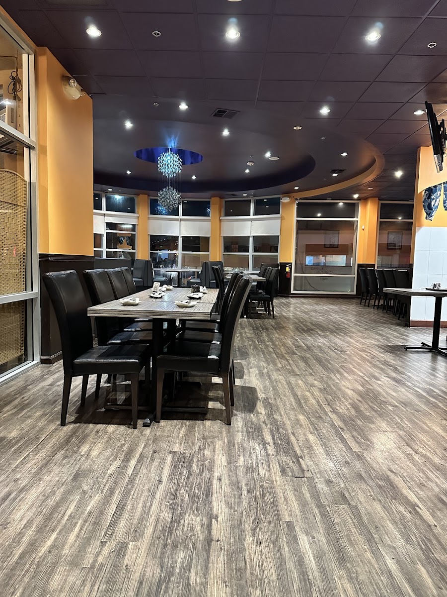 Hinata Sushi Kitchen