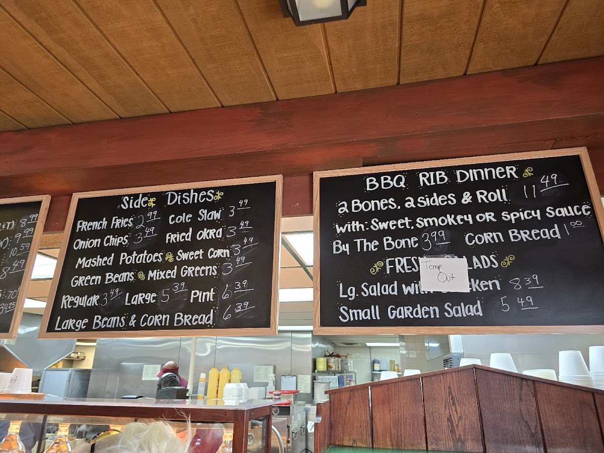 Benjamin's the Burger Master - 3