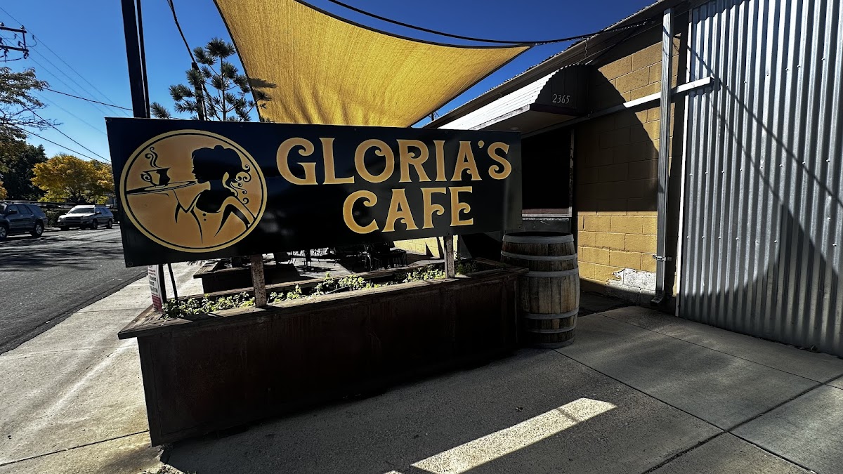 Gloria's Cafe
