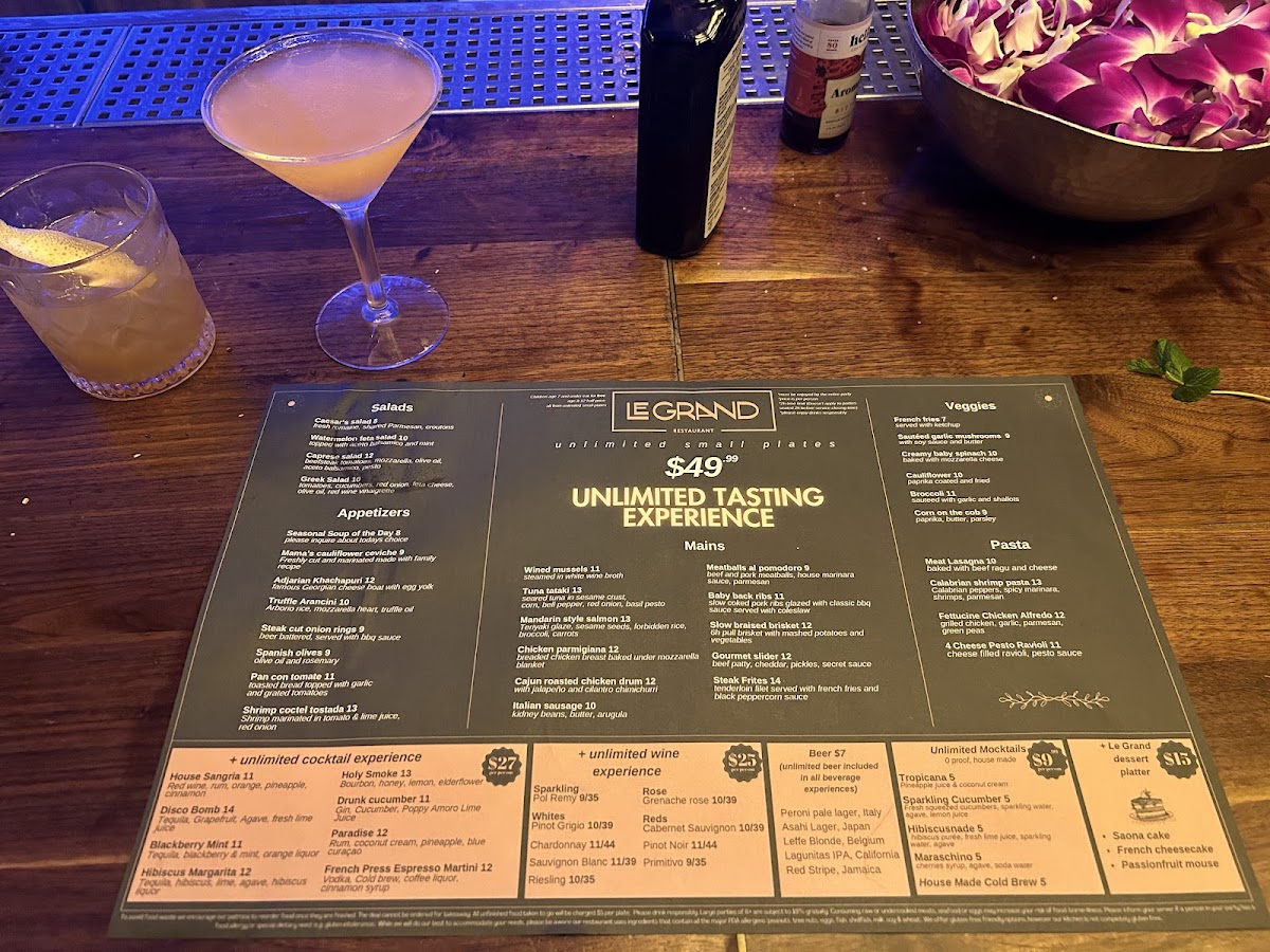 Le Grand Restaurant - 9