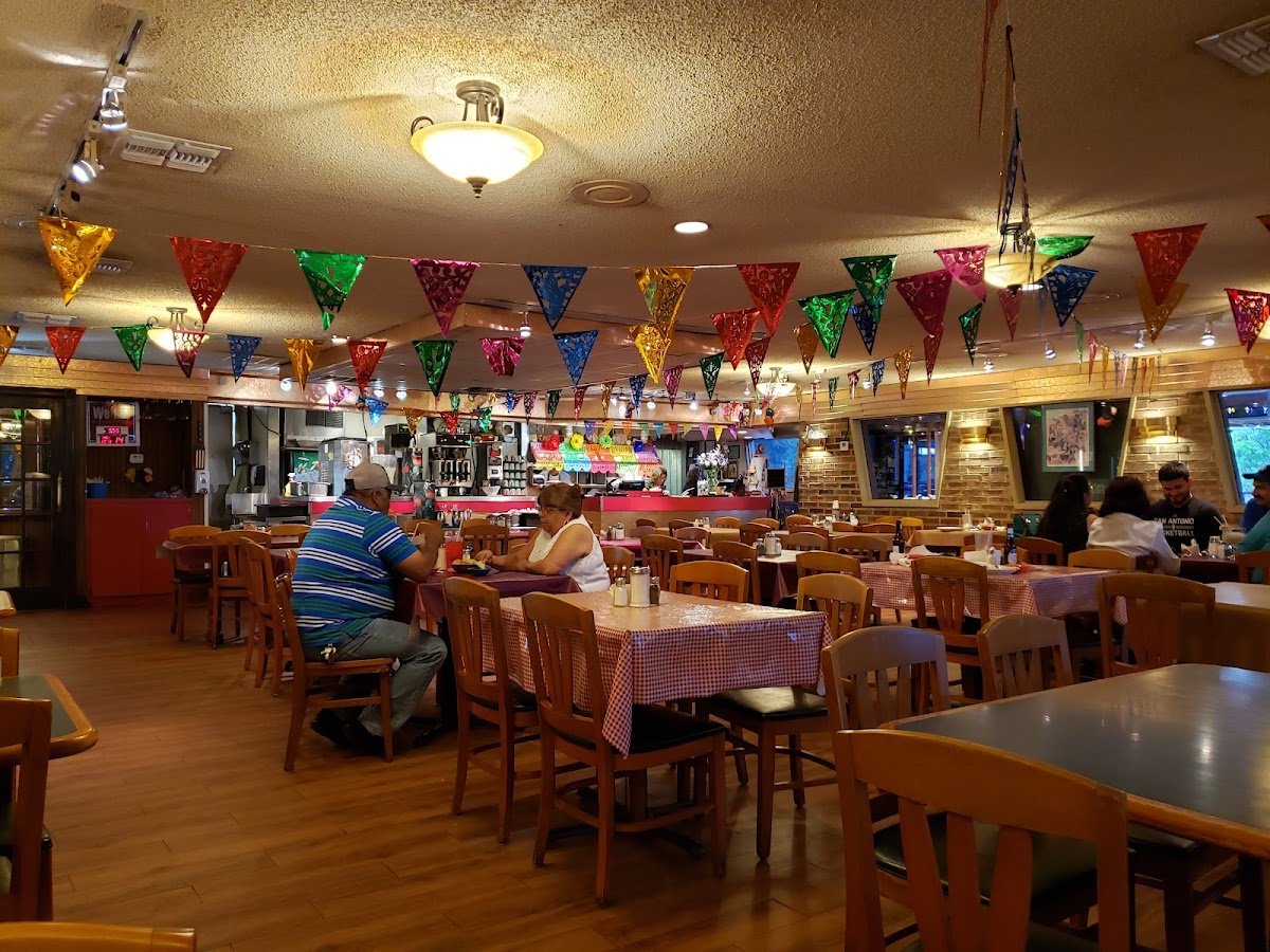 Piedras Negras De Noche