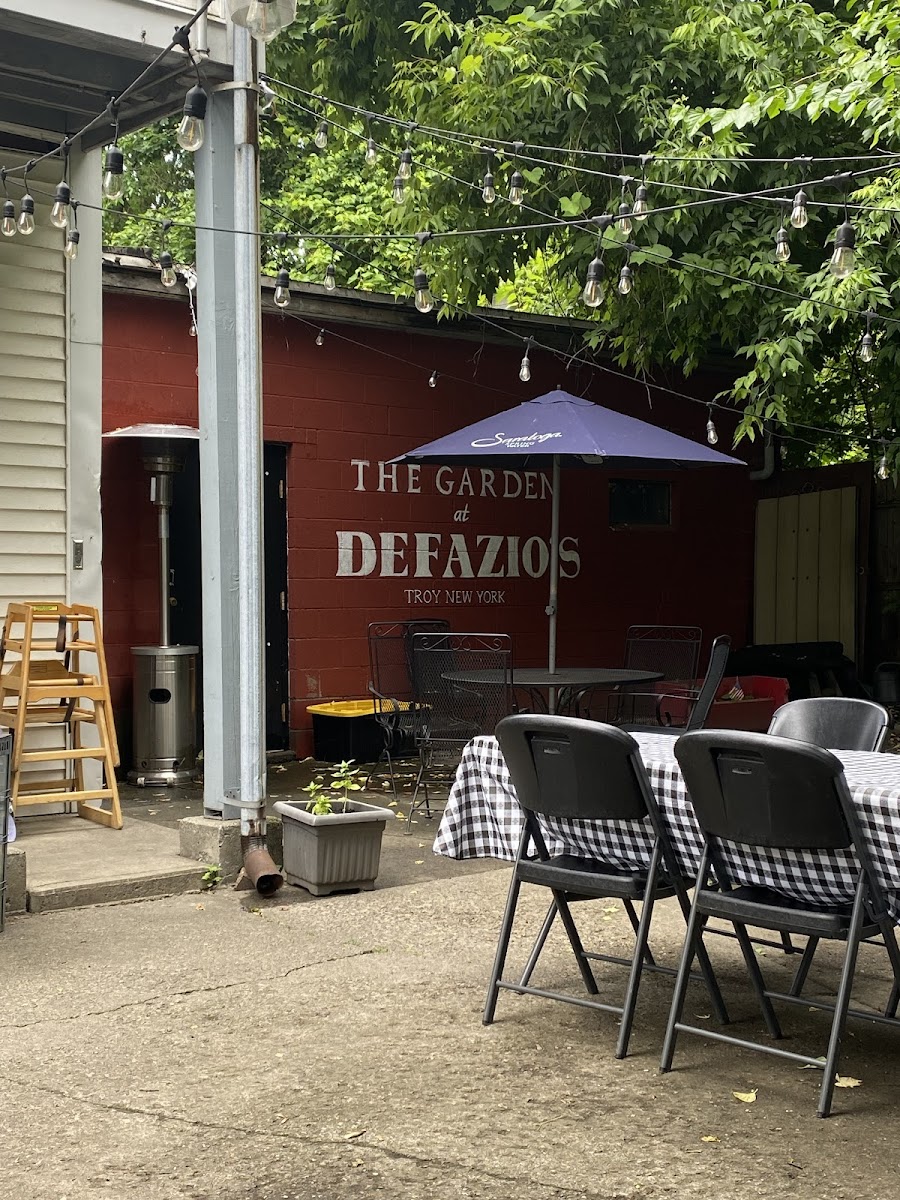 De Fazio's