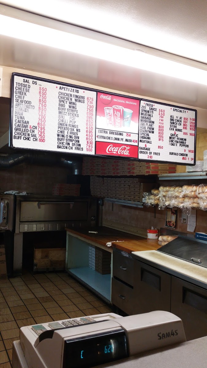 Harry's Famous Pizza - 3