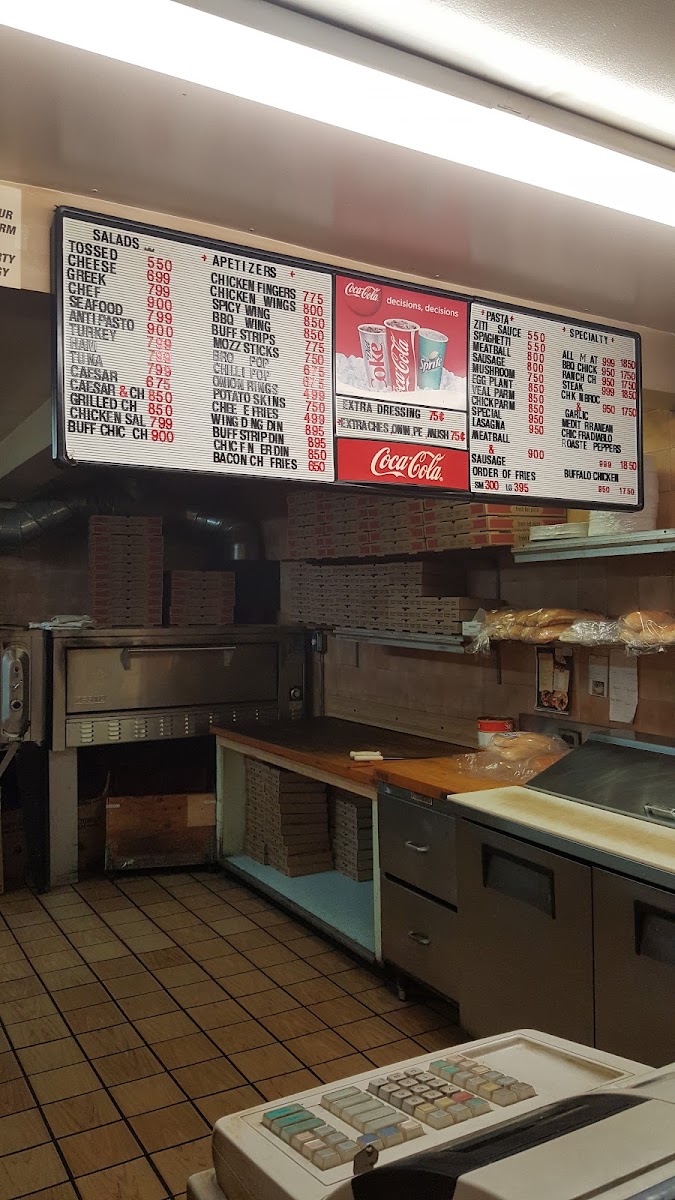 Harry's Famous Pizza - 4