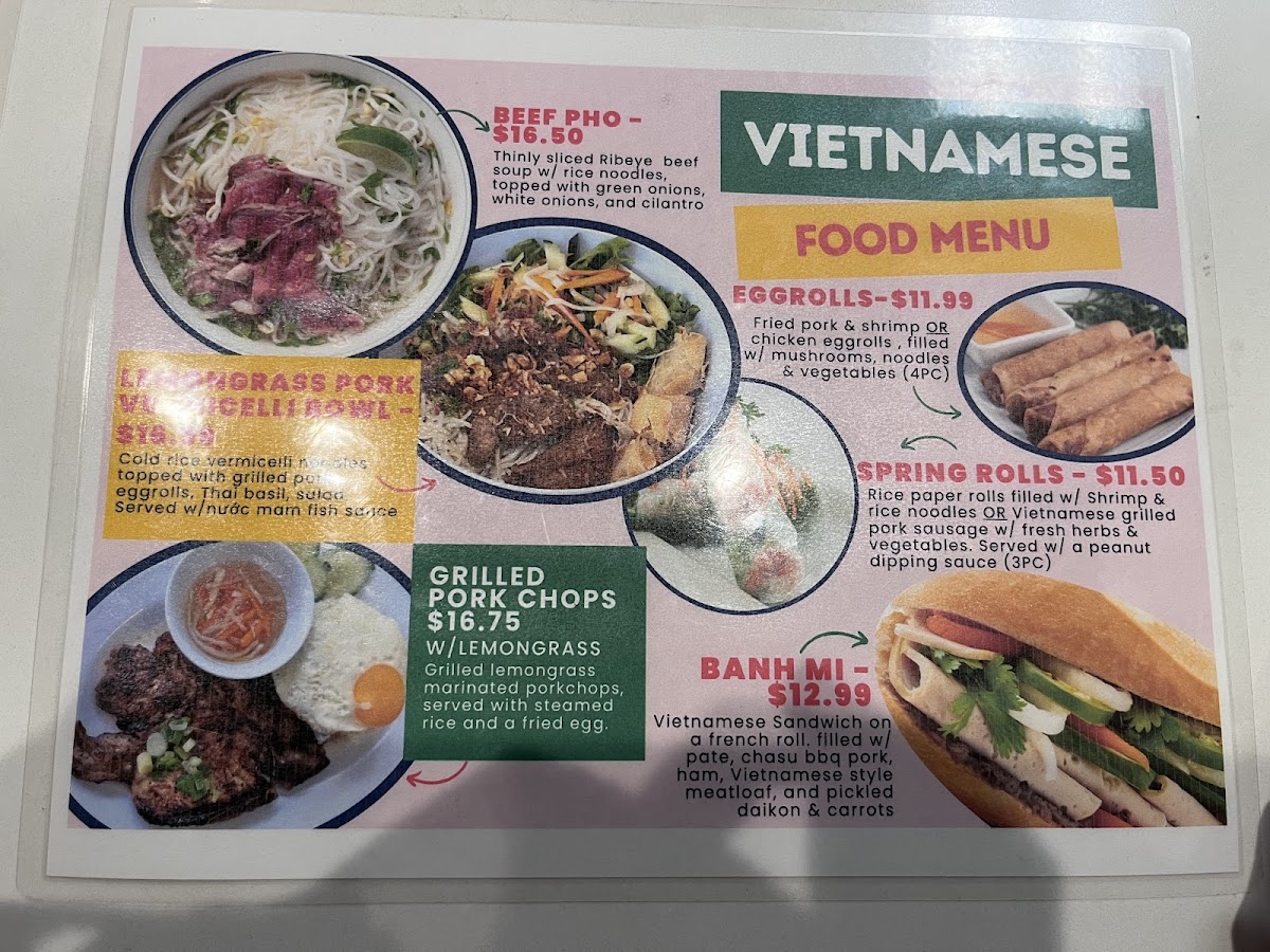 Uncle John's Cafe - 2