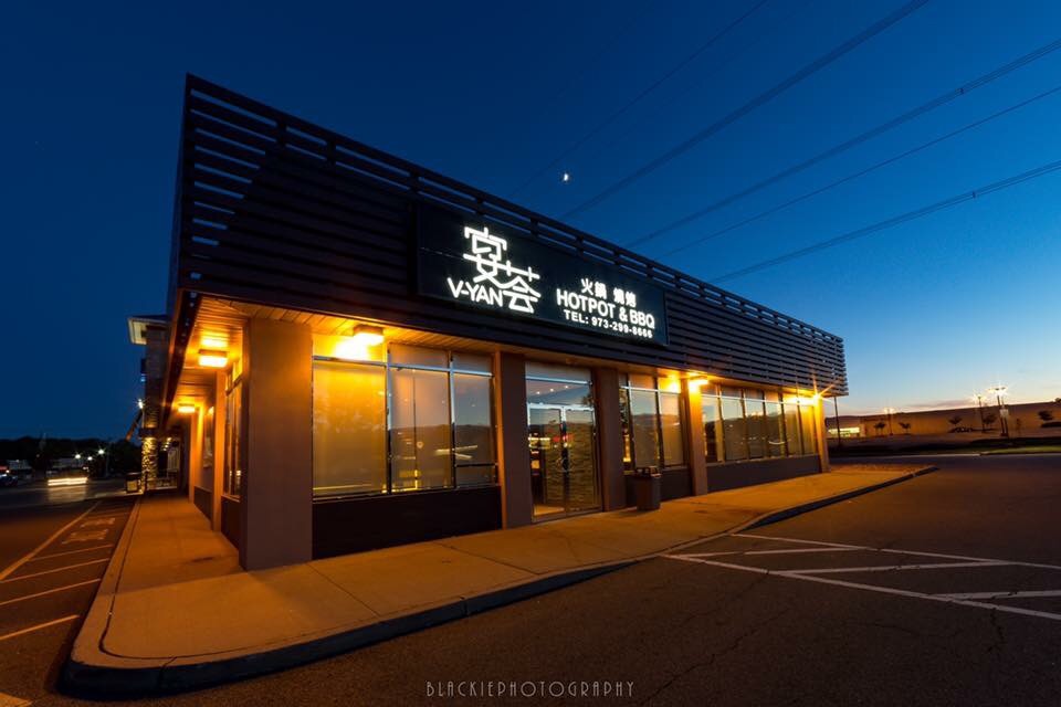 V-YAN Hot Pot & BBQ