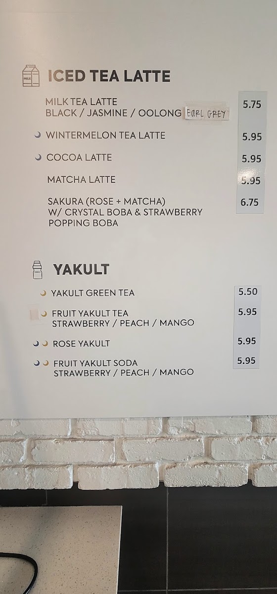 Deluna Dessert Cafe - 3