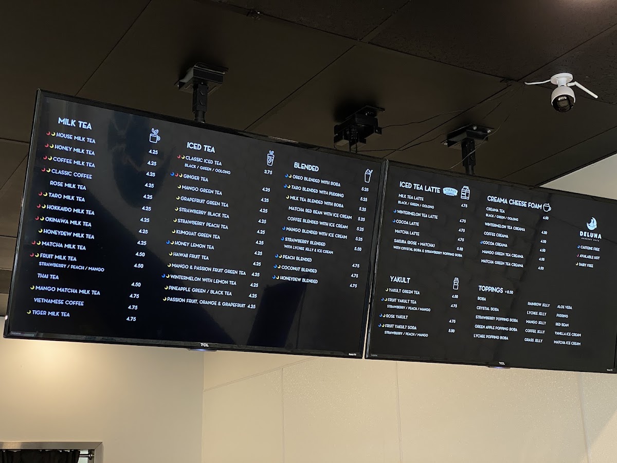 Deluna Dessert Cafe - 5