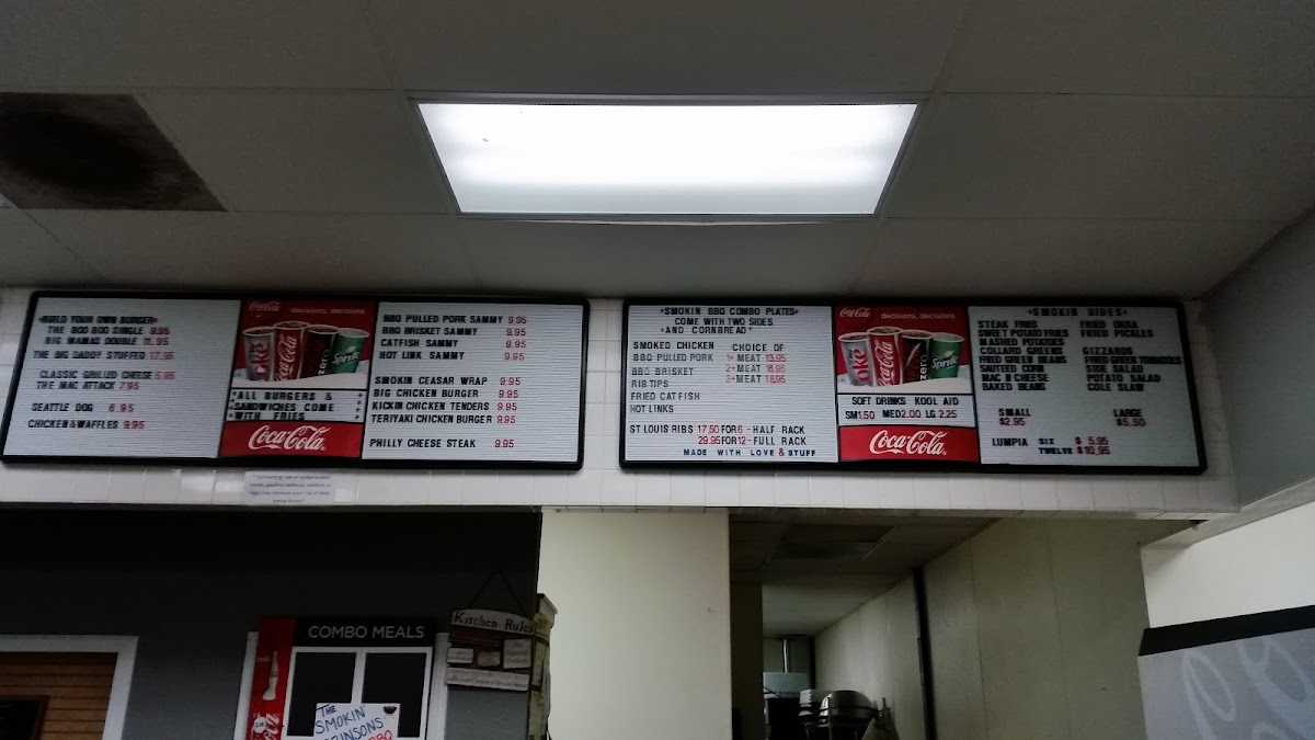 Smokin' Robinsons Cafe - 6