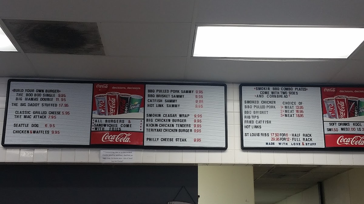 Smokin' Robinsons Cafe - 7