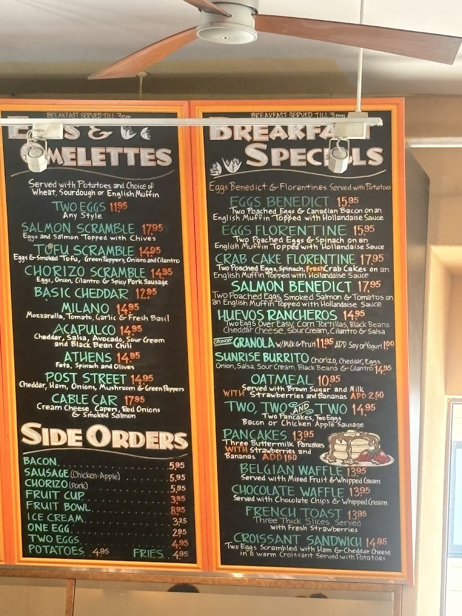 Honey Honey Cafe & Crepery - 4