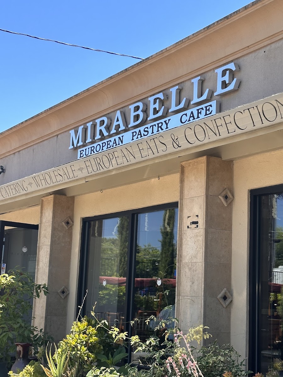 Mirabelle Café