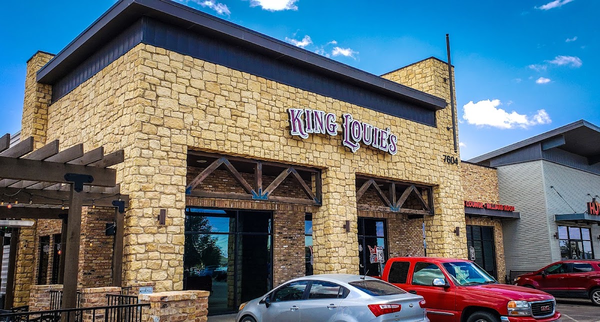 King Louie's Sports Lounge & Billiards Room