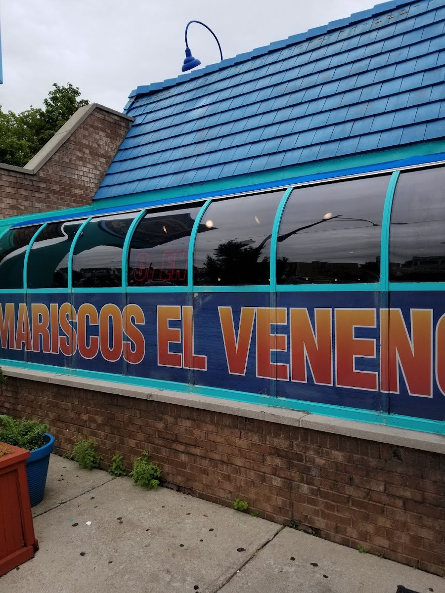 Marisco's El Veneno