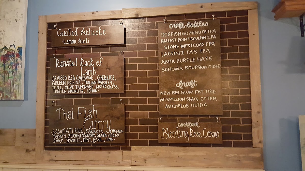 Michy's Relaxed Dining - 6