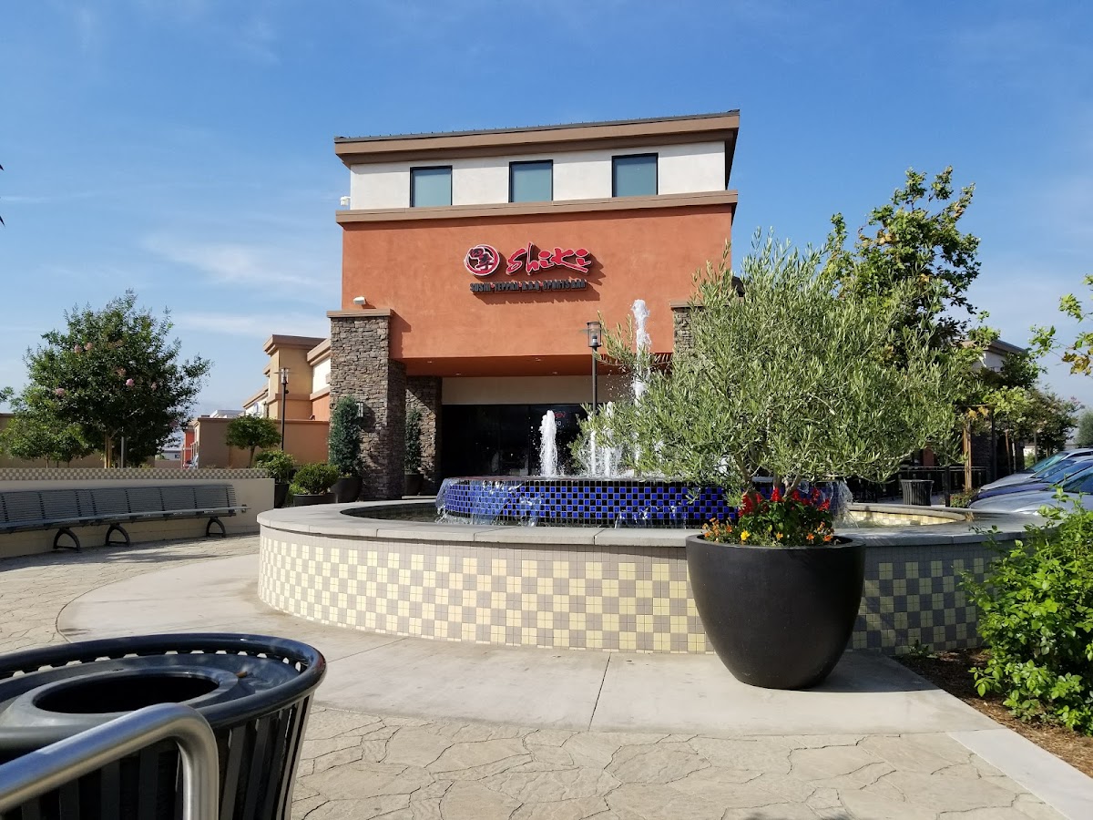 Shiki Sushi Sportsbar Redlands